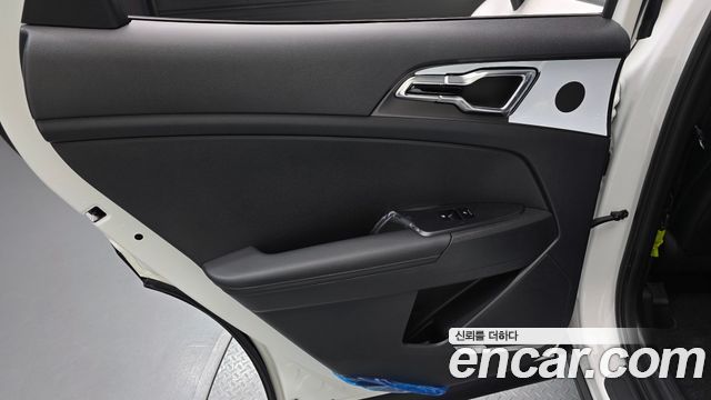 Kia Sportage Hybrid (V) HEV 1.6 2WD Noblesse 2026 — фото 31