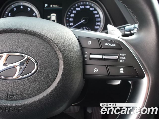 Hyundai Sonata (DN8) 2.0 Premium Plus 2022 — фото 17