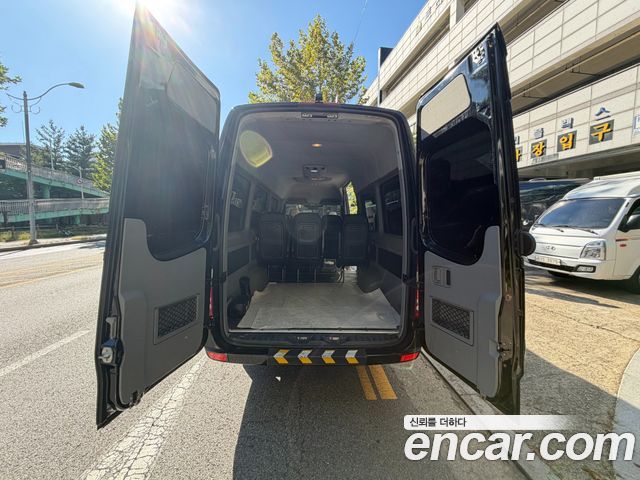 Mercedes-Benz Sprinter 3.0 Diesel W906 2012 — фото 19