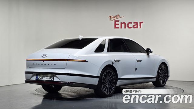 Hyundai Grandeur Hybrid (GN7) Calligraphy 2024 — фото 2