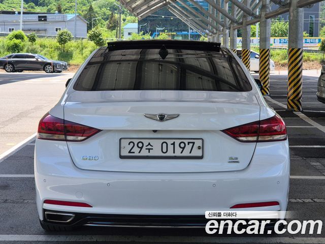 Genesis G80 3.3 GDI AWD Premium Luxury 2017 — фото 4