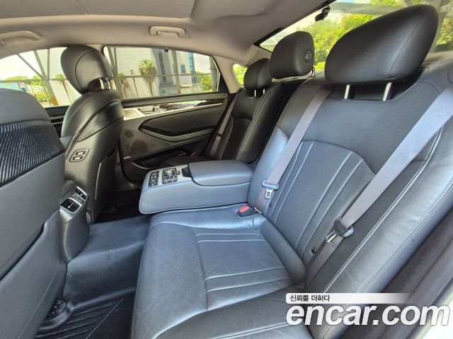 Genesis G80 3.3 GDI AWD Premium Luxury 2017 — фото 22