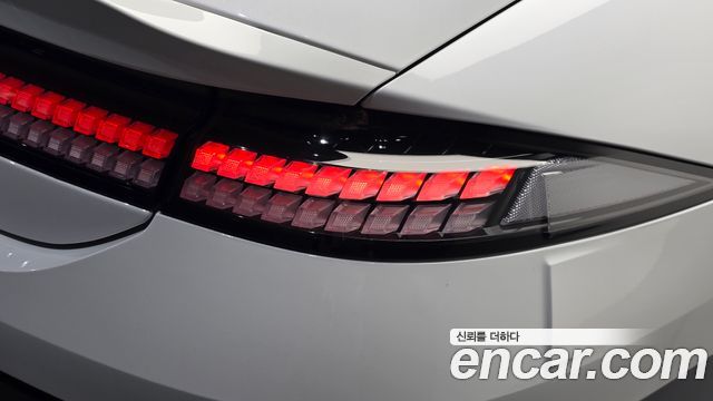 Hyundai Ioniq 6 Long Range AWD Exclusive + 2025 — фото 29