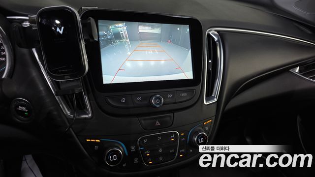 Chevrolet Malibu 2.0 Turbo LTZ Premium 2018 — фото 17
