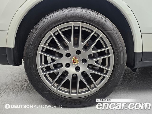 Porsche Cayenne 3.0 Diesel Platium Edition 958 2017 — фото 5