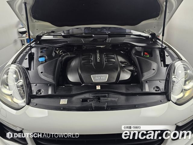 Porsche Cayenne 3.0 Diesel Platium Edition 958 2017 — фото 6