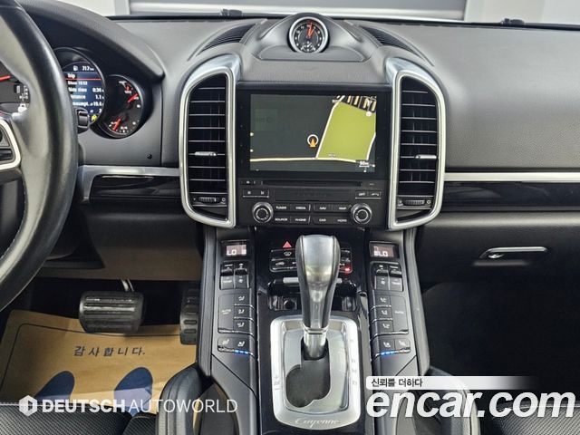 Porsche Cayenne 3.0 Diesel Platium Edition 958 2017 — фото 18
