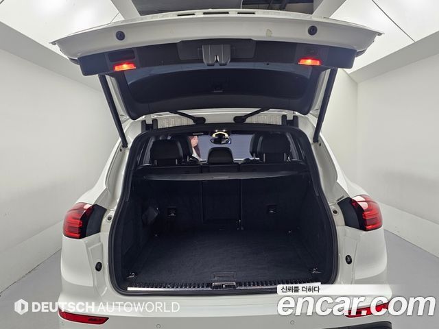 Porsche Cayenne 3.0 Diesel Platium Edition 958 2017 — фото 23