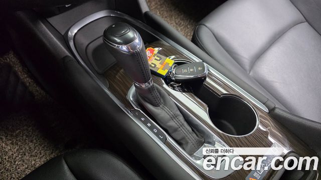 Chevrolet Malibu 1.3 Turbo Premier 2019 — фото 9