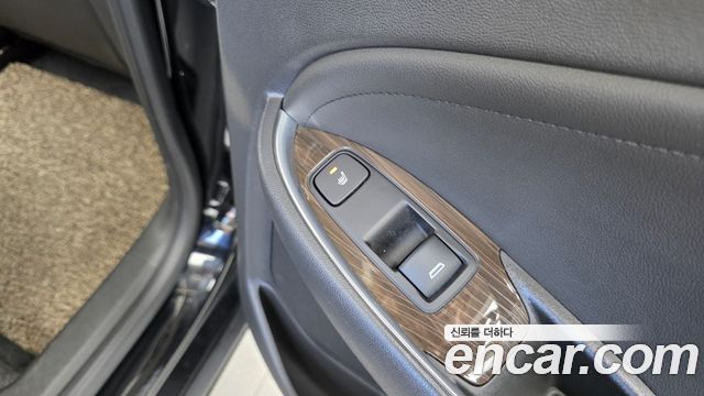 Chevrolet Malibu 1.3 Turbo Premier 2019 — фото 22