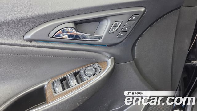 Chevrolet Malibu 1.3 Turbo Premier 2019 — фото 33