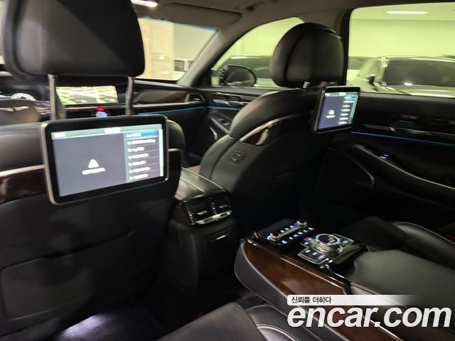 Genesis EQ900 3.8 GDI AWD Premium Luxury 2018 — фото 8