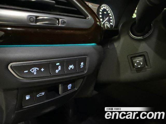 Genesis EQ900 3.8 GDI AWD Premium Luxury 2018 — фото 21