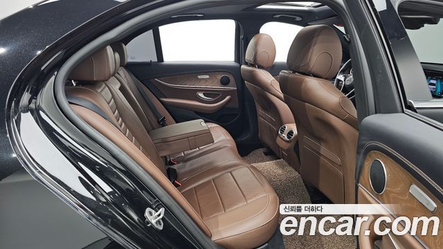 Mercedes-Benz E-Class (W213) E250 Exclusive 2021 — фото 12