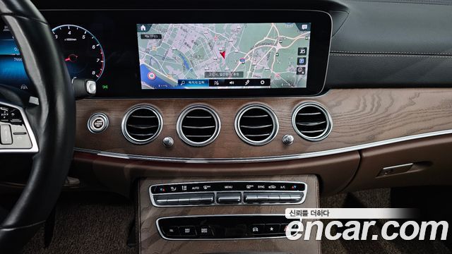 Mercedes-Benz E-Class (W213) E250 Exclusive 2021 — фото 14