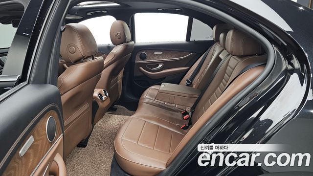 Mercedes-Benz E-Class (W213) E250 Exclusive 2021 — фото 26