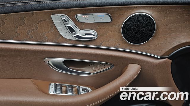 Mercedes-Benz E-Class (W213) E250 Exclusive 2021 — фото 28