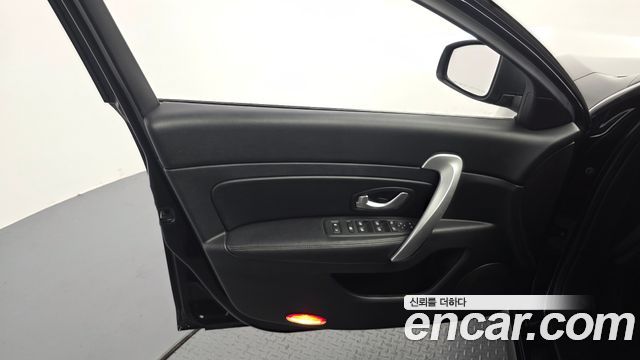 Renault Korea SM5 Nova Classic 2017 — фото 24