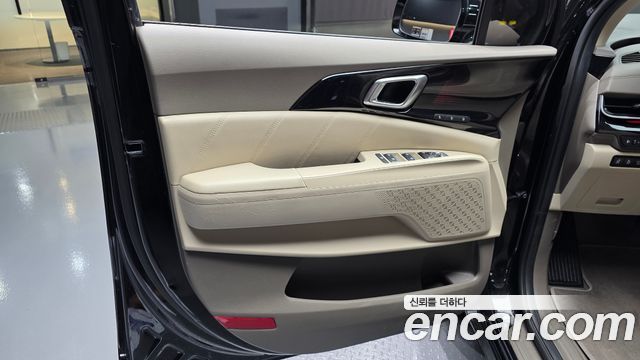 Kia Carnival (IV) HEV 7seater Signature 2025 — фото 24