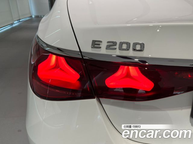 Mercedes-Benz E-Class (W214) E200 Avantgarde 2026 — фото 14