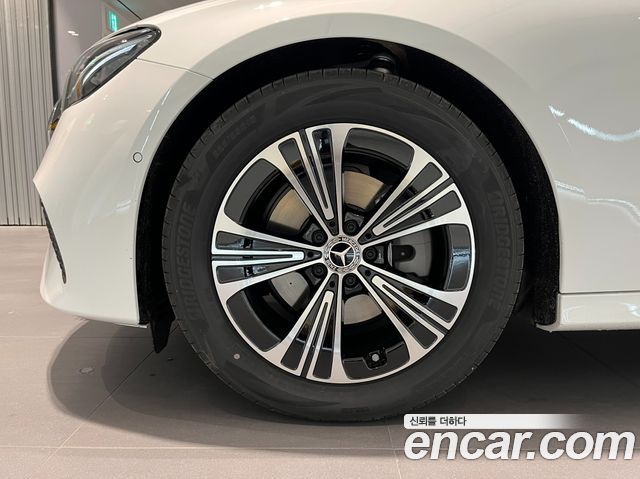 Mercedes-Benz E-Class (W214) E200 Avantgarde 2026 — фото 18