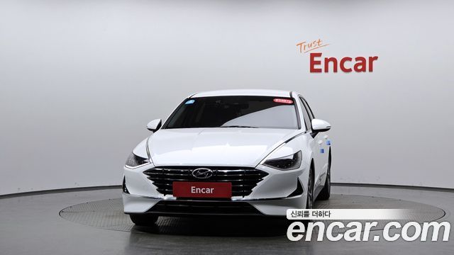 Hyundai Sonata (DN8) 2.0 LPG(rental car) Style 2022 — фото 3