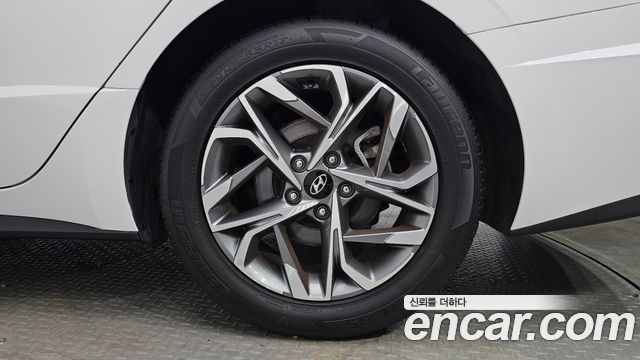 Hyundai Sonata (DN8) 2.0 LPG(rental car) Style 2022 — фото 27
