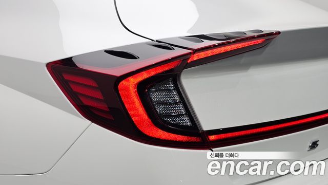 Hyundai Sonata (DN8) 2.0 LPG(rental car) Style 2022 — фото 29