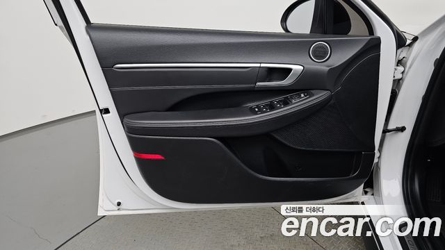 Hyundai Sonata (DN8) 2.0 LPG(rental car) Style 2022 — фото 30