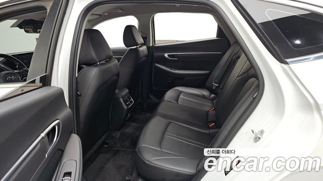Hyundai Sonata (DN8) 2.0 LPG(rental car) Style 2022 — фото 32