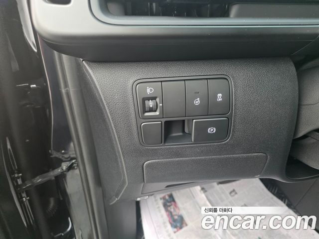 Hyundai Staria L3.5 Cargo 5-Seater Modern 2025 — фото 19