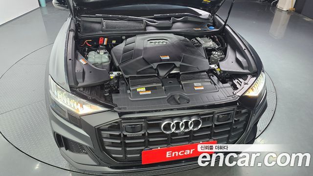 Audi Q8 (4M) 55 TFSI Quattro Premium 2022 — фото 6