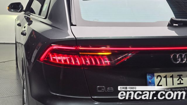 Audi Q8 (4M) 55 TFSI Quattro Premium 2022 — фото 23