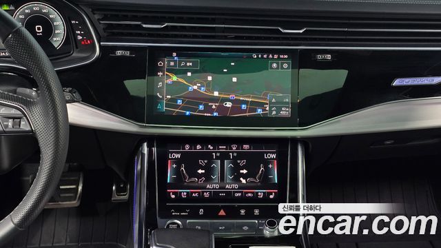 Audi Q8 (4M) 55 TFSI Quattro Premium 2022 — фото 27