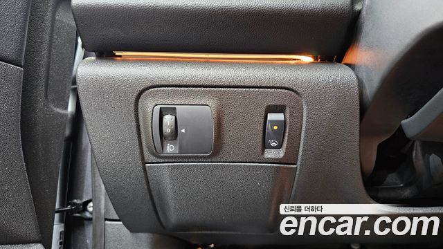Renault Korea SM6 2.0 LPe LE (Disabled) 2016 — фото 19