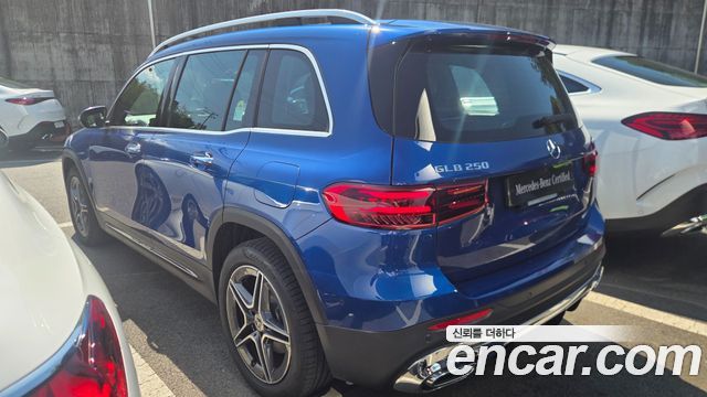 Mercedes-Benz GLB-Class (X247) GLB250 4MATIC 2025 — фото 4