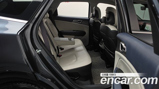 Kia Sportage Hybrid (V) Signature 2WD 2022 — фото 11