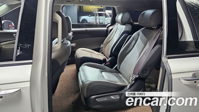 Kia Carnival (IV) Diesel 7-Seater Noblesse 2025 — фото 15