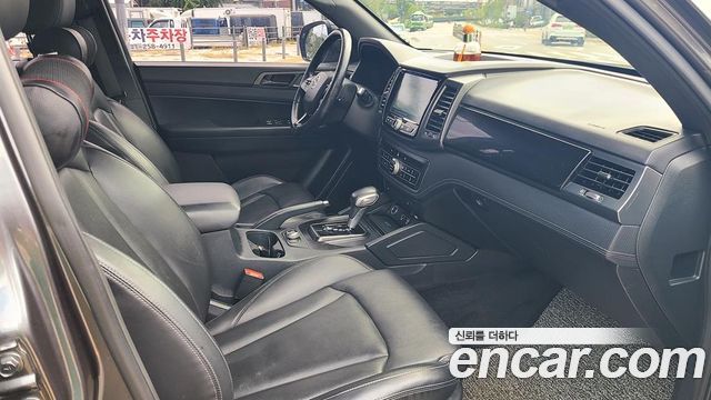 KG Mobility (SsangYong) Rexton Sports Khan Diesel 2.2 4WD Prestige 2021 — фото 10