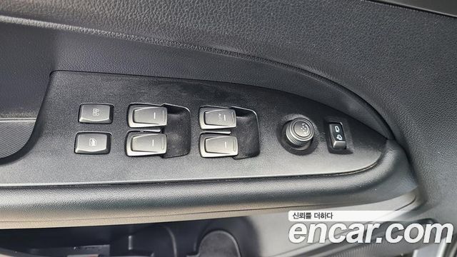 KG Mobility (SsangYong) Rexton Sports Khan Diesel 2.2 4WD Prestige 2021 — фото 21