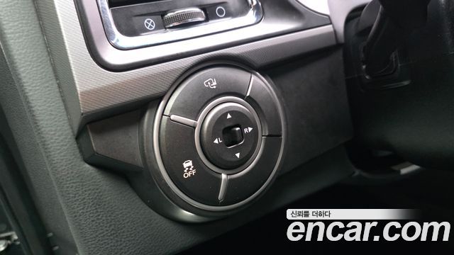 KG Mobility (SsangYong) Korando Sport 2.2 CX5 2WD CLUB 2017 — фото 31