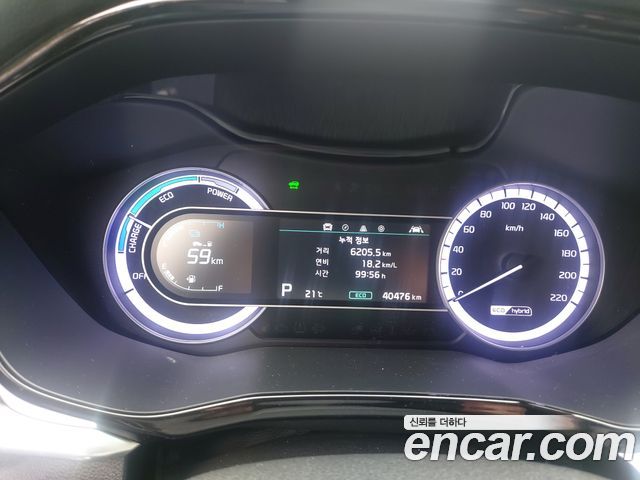 Kia Niro 1.6 HEV Prestige 2022 — фото 7