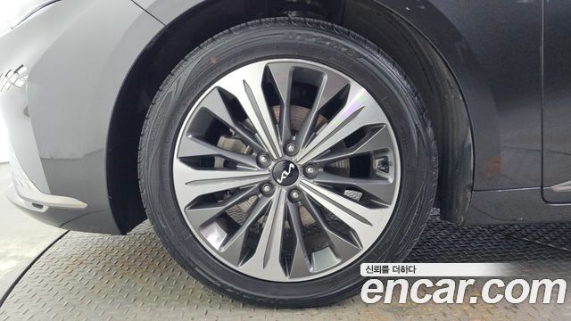 Kia K8 Hybrid Noblesse 2022 — фото 5
