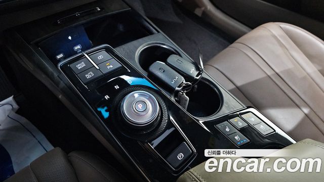 Kia K8 Hybrid Noblesse 2022 — фото 9
