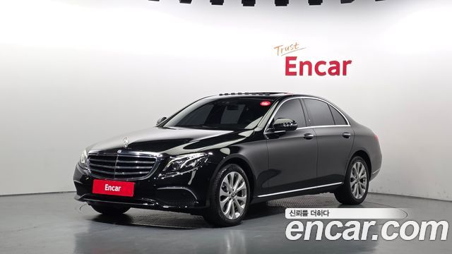 Mercedes-Benz E-Class (W213) E220d 4MATIC Exclusive