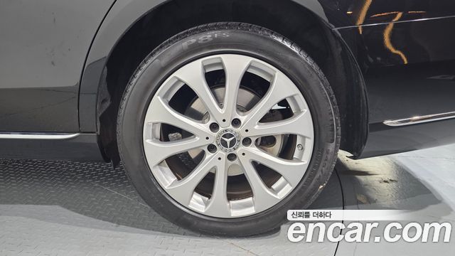 Mercedes-Benz E-Class (W213) E220d 4MATIC Exclusive 2019 — фото 21