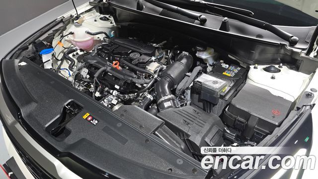 Kia Sportage (V) Gasoline 1.6 Turbo 2WD Signature 2026 — фото 6