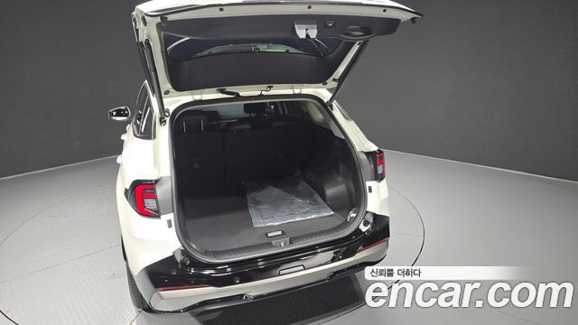 Kia Sportage (V) Gasoline 1.6 Turbo 2WD Signature 2026 — фото 31