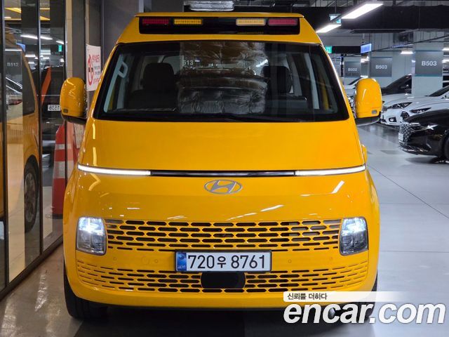 Hyundai Staria L3.5  Kinder Safety Car 11-Seater 2025 — фото 2