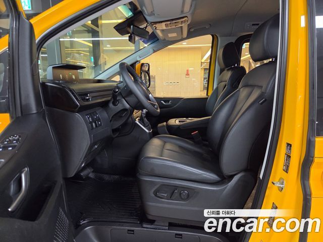 Hyundai Staria L3.5  Kinder Safety Car 11-Seater 2025 — фото 8
